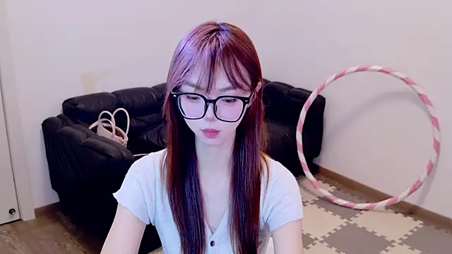 classy-01 online show from 08.06.26