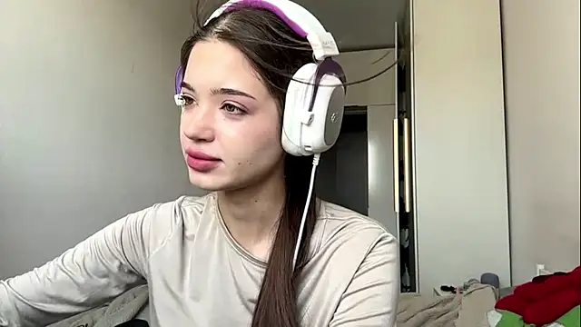 Snapshot of NicolleBarreto chatting on 07.22.26 NicolleBarreto online show from 07.22.26