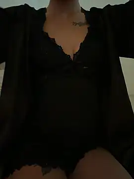 Snapshot of SexxyLexxy699 chatting on 08.08.26 SexxyLexxy699 online show from 08.08.26
