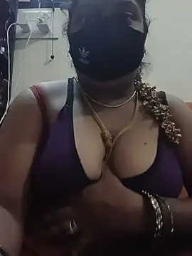 Snapshot of IndianTamil7861 chatting on 07.26.26 IndianTamil7861 online show from 07.26.26