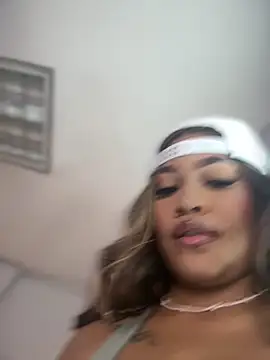 riri brunnete online show from 03.02.26