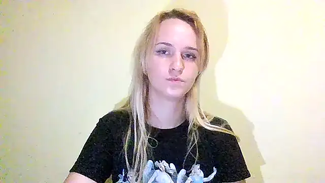 SunSakura online show from 08.08.26