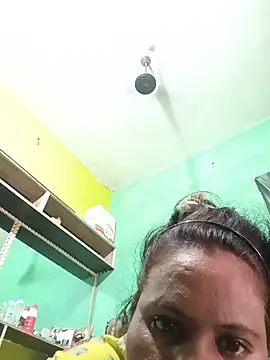 Snapshot of chandinisharma chatting on 08.03.26 chandinisharma online show from 08.03.26