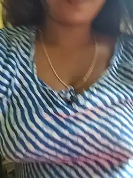 Angel Julia online show from 07.23.26