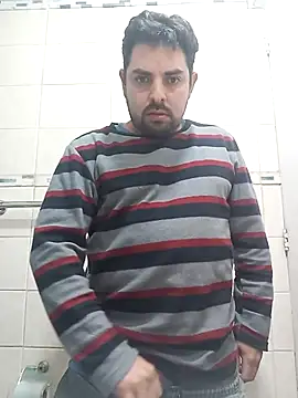 Snapshot of robredoj chatting on 09.26.25 robredoj online show from 09.26.25