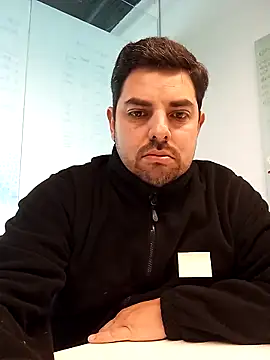 Snapshot of robredoj chatting on 09.30.25 robredoj online show from 09.30.25