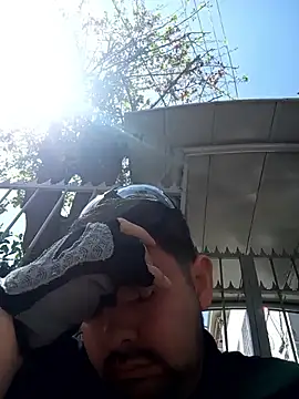 Snapshot of robredoj chatting on 10.02.25 robredoj online show from 10.02.25