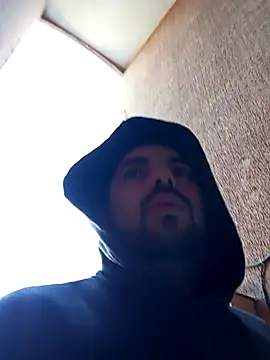 Snapshot of robredoj chatting on 10.11.25 robredoj online show from 10.11.25