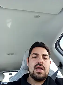 Snapshot of robredoj chatting on 10.30.25 robredoj online show from 10.30.25