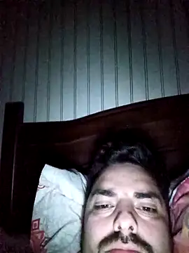 Snapshot of robredoj chatting on 10.31.25 robredoj online show from 10.31.25