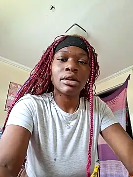 Snapshot of juicybratt chatting on 07.28.26 juicybratt online show from 07.28.26
