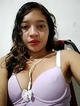 cute larissa xx online show from 07.25.26
