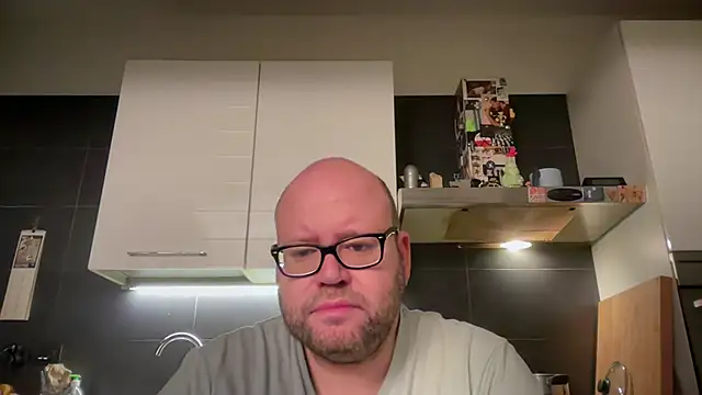 theitalianbear online show from 12.03.24