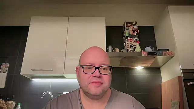 theitalianbear online show from 03.15.25
