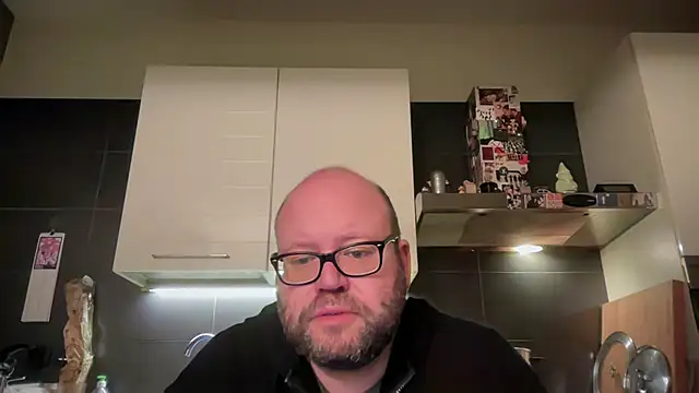 theitalianbear online show from 04.15.26