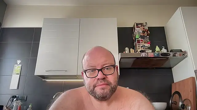 theitalianbear online show from 05.15.26