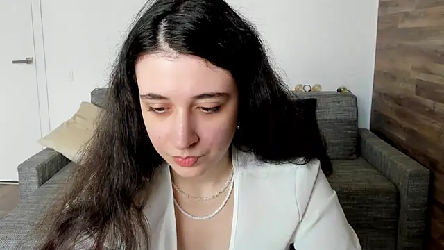 Snapshot of Lisa_witty chatting on 07.25.26 Lisa witty online show from 07.25.26