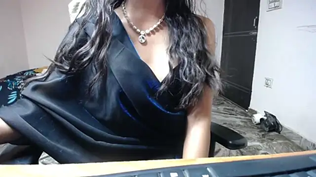 Snapshot of Lyra_luxe chatting on 08.02.26 Lyra luxe online show from 08.02.26