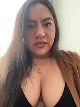 Bella Pascualina online show from 08.05.26