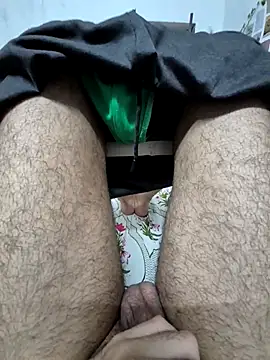 desiguytall online show from 08.04.26