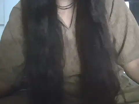 Miss Inaya online show from 08.05.26