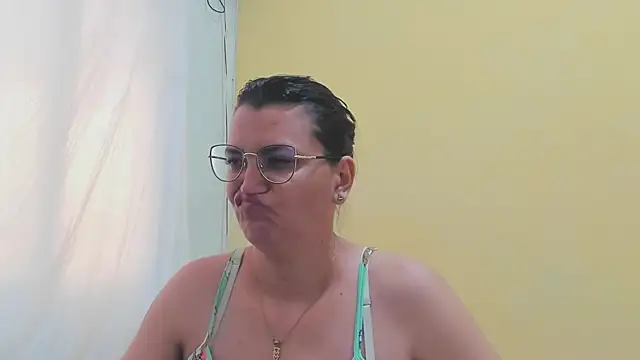 MARILYN GARCIA online show from 03.10.25