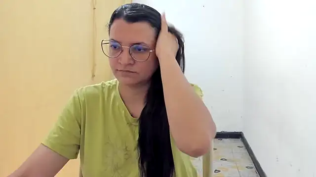 MARILYN GARCIA online show from 10.18.25