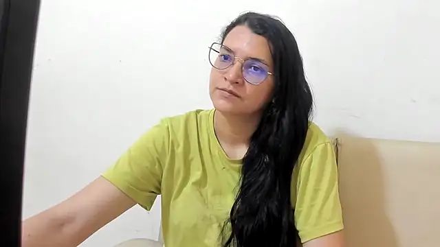 MARILYN GARCIA online show from 03.03.26