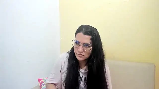 MARILYN GARCIA online show from 03.30.26