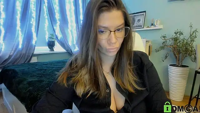 NickyBlein23 online show from 01.17.25