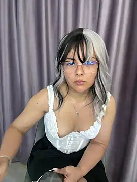 Amy Naph online show from 08.09.26