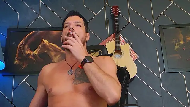 Snapshot of ChrisKox chatting on 09.16.25 ChrisKox online show from 09.16.25