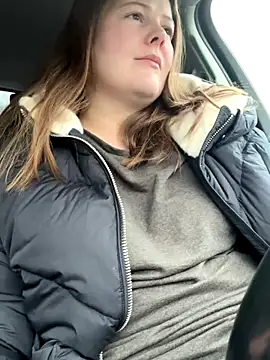 Snapshot of BootyLola chatting on 12.02.24 BootyLola online show from 12.02.24