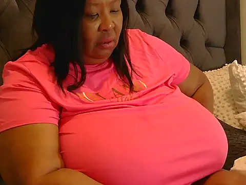 nancy111 online show from 10.22.25