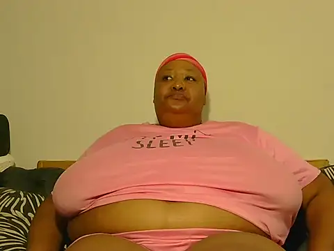 Snapshot of nancy111 chatting on 02.10.26 nancy111 online show from 02.10.26