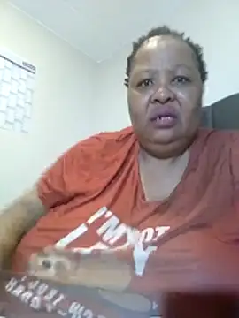 Snapshot of nancy111 chatting on 04.14.26 nancy111 online show from 04.14.26