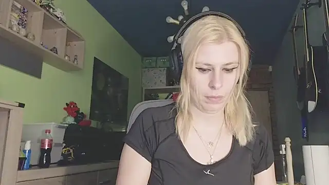 karmija online show from 12.22.24