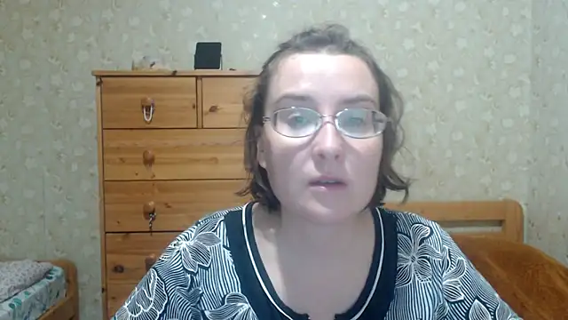 Snapshot of Smart_Rose chatting on 10.09.25 Smart Rose online show from 10.09.25