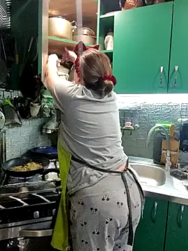 Natali UA online show from 12.20.25