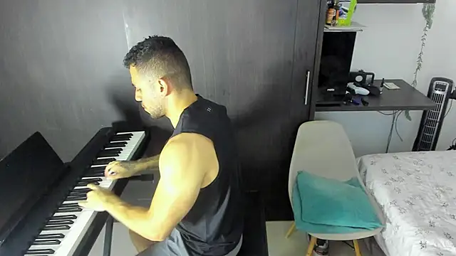 logan smith online show from 05.25.26