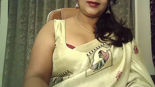 Spandana Sweety online show from 07.04.26