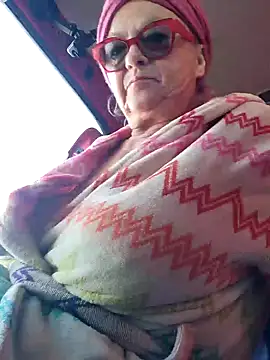 MucMilf59 online show from 02.22.25
