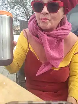 MucMilf59 online show from 03.07.25