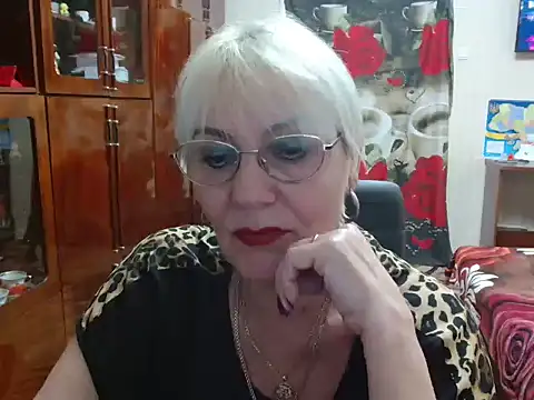 Snapshot of JenaCheim chatting on 01.29.25 JenaCheim online show from 01.29.25
