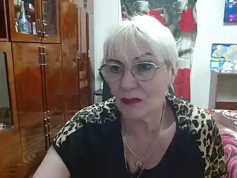Snapshot of JenaCheim chatting on 03.07.25 JenaCheim online show from 03.07.25
