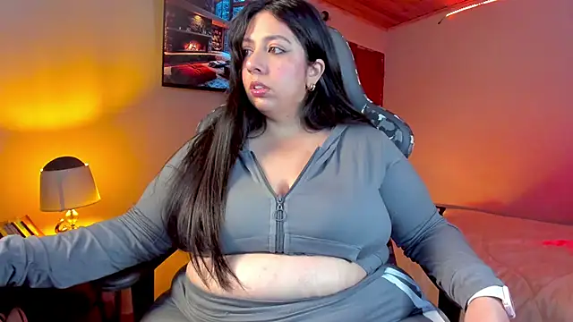 Snapshot of coraline_latin chatting on 01.03.25 coraline latin online show from 01.03.25