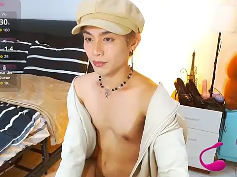 Snapshot of WildestTwink chatting on 06.11.26 WildestTwink online show from 06.11.26