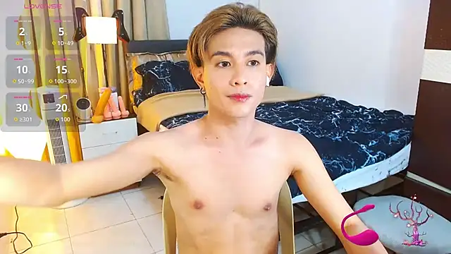 Snapshot of WildestTwink chatting on 06.23.26 WildestTwink online show from 06.23.26