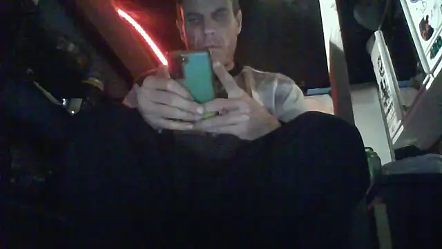 Snapshot of 415cali925 chatting on 12.04.25 415cali925 online show from 12.04.25