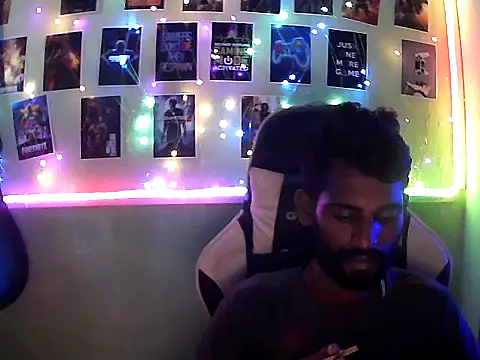 FriskyGender online show from 10.22.25